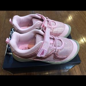 Toddler girls shoes